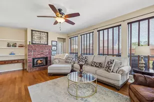 405 Stoneleigh Cir, Lake Dallas, TX 75065 - Photo 6