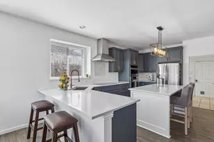 405 Stoneleigh Cir, Lake Dallas, TX 75065 - Photo 12