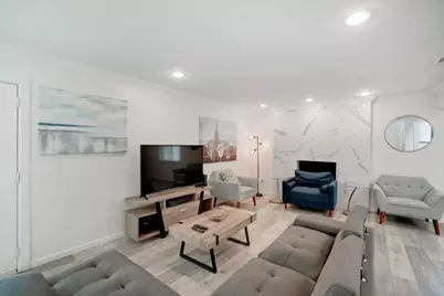 742 Austrian Road, Grand Prairie, TX 75050 - Photo 6