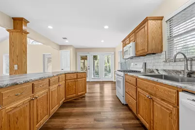 4505 Shady Glen Drive, Waco, TX 76708 - Photo 12