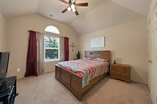 2815 Kaitlin Way, Grand Prairie, TX 75052 - Photo 20