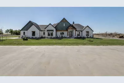 820 Evergreen Way, Nevada, TX 75173 - Photo 1