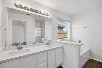 1914 Lennox Lane, Arlington, TX 76018 - Photo 16