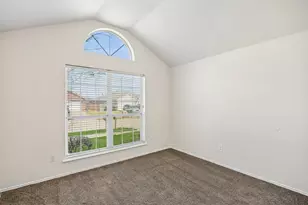 1914 Lennox Ln, Arlington, TX 76018 - Photo 22