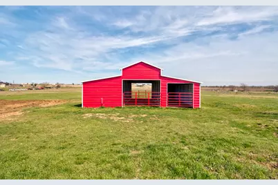 3884 E Lois Road, Sanger, TX 76266 - Photo 36