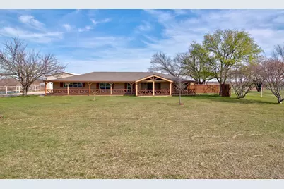 3884 E Lois Road, Sanger, TX 76266 - Photo 1