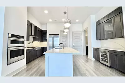 3330 Oak Grove Avenue #1303, Dallas, TX 75204 - Photo 4