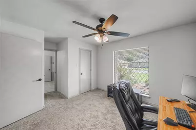 2415 Lakeview Circle, Arlington, TX 76013 - Photo 24