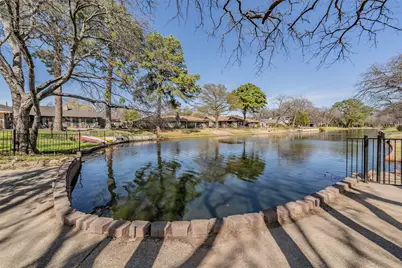 2415 Lakeview Circle, Arlington, TX 76013 - Photo 12