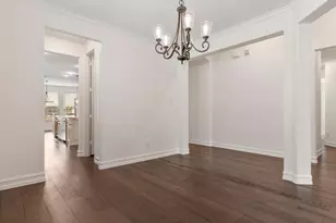 8025 Shadow Wood Dr, North Richland Hills, TX 76182 - Photo 8