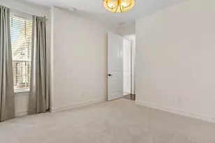 8025 Shadow Wood Dr, North Richland Hills, TX 76182 - Photo 14