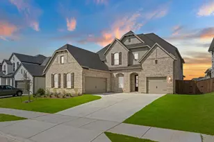 933 Mumms Fld Dr, Fort Worth, TX 76247 - Photo 1
