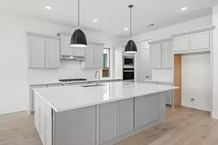 933 Mumms Fld Dr, Fort Worth, TX 76247 - Photo 4