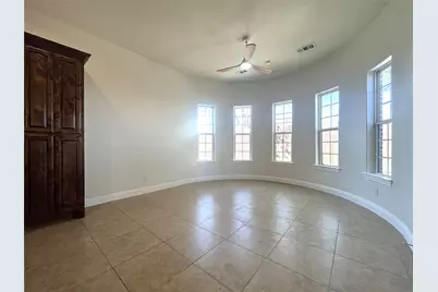 5225 S Cockrell Hill Road, Dallas, TX 75236 - Photo 14