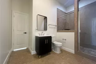 5225 S Cockrell Hill Rd, Dallas, TX 75236 - Photo 30