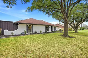 3832 Leathertop Dr, Plano, TX 75075 - Photo 2