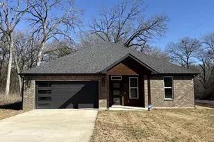 102 Oakwood Dr, Trinidad, TX 75163 - Photo 2