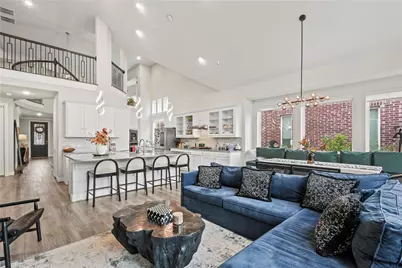 315 Chandan Way, Irving, TX 75063 - Photo 6