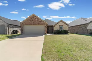 115 Apache Dr, Greenville, TX 75402 - Photo 1