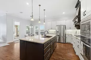 2409 Surrey Ct, Flower Mound, TX 75022 - Photo 12