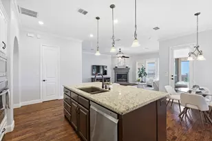 2409 Surrey Ct, Flower Mound, TX 75022 - Photo 12