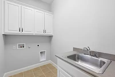 2409 Surrey Court, Flower Mound, TX 75022 - Photo 18