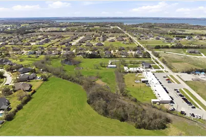 313 Hubbard Drive, Heath, TX 75032 - Photo 2