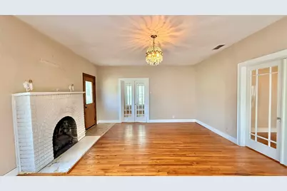 1122 4th Street, Graham, TX 76450 - Photo 6