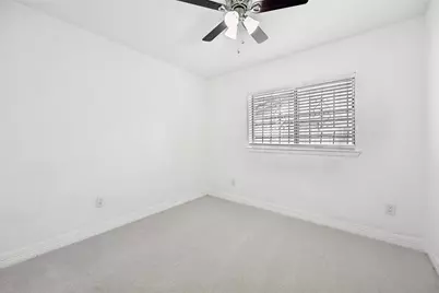 831 Kelso Drive, Dallas, TX 75211 - Photo 14