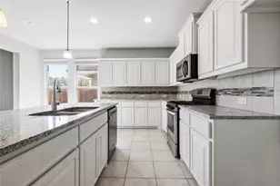 4017 Esker Dr, Fort Worth, TX 76137 - Photo 4