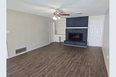 5801 Wedgworth Road, Fort Worth, TX 76133 - Photo 24