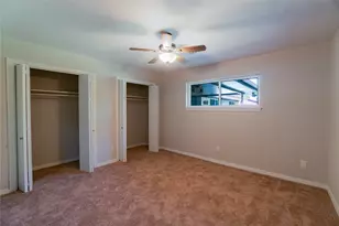 5801 Wedgworth Rd, Fort Worth, TX 76133 - Photo 16