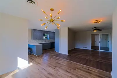 5801 Wedgworth Road, Fort Worth, TX 76133 - Photo 10