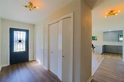 5801 Wedgworth Road, Fort Worth, TX 76133 - Photo 14