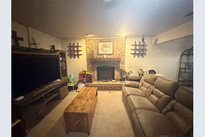 1900 17th Street, Plano, TX 75074 - Photo 2