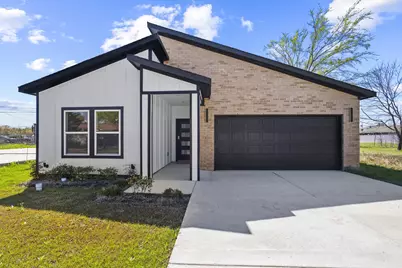 121 Loon Bay Drive, Gun Barrel City, TX 75156 - Photo 1