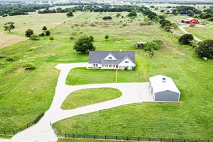 121 County Rd 2571, Alvord, TX 76225 - Photo 6