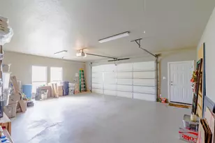 121 County Rd 2571, Alvord, TX 76225 - Photo 34