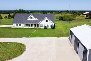 121 County Rd 2571, Alvord, TX 76225 - Photo 2