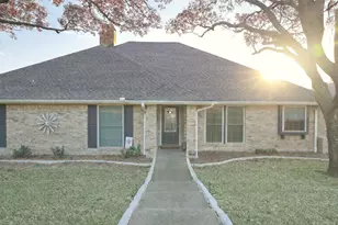 4004 Bosque Dr, Plano, TX 75074 - Photo 4