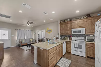 10550 Jackson Road, Krum, TX 76249 - Photo 12