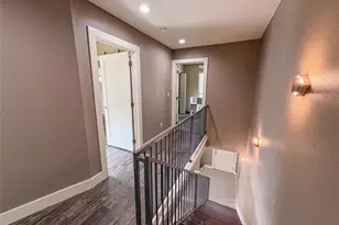 301 E Brockett St, Sherman, TX 75090 - Photo 6