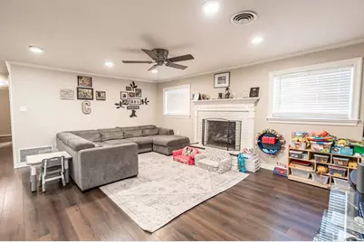 809 E Highway 82, Nocona, TX 76255 - Photo 2