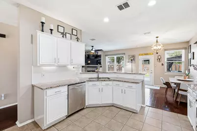 12637 Chittamwood Trail, Fort Worth, TX 76040 - Photo 8