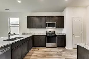 2102 Pondera St, Ponder, TX 76259 - Photo 2