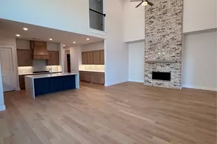 924 Alberta Spruce Rd, Fort Worth, TX 76247 - Photo 4