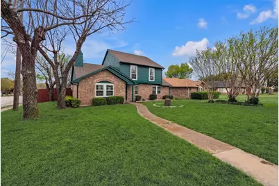 8905 La Prada Drive, Dallas, TX 75228 - Photo 1