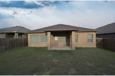 643 Alexander Street, Grand Prairie, TX 75051 - Photo 38
