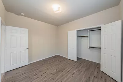 643 Alexander Street, Grand Prairie, TX 75051 - Photo 32