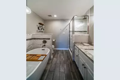 200 Red Oak Creek Drive, Oak Leaf, TX 75154 - Photo 6